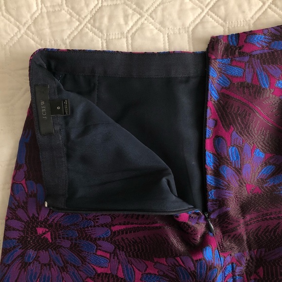 Floral Short Skirt - Picture 4 of 6